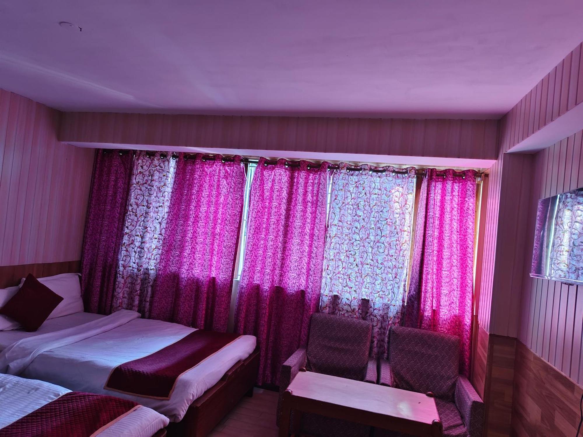Lhonark Residency Hotel Gangtok Ngoại thất bức ảnh