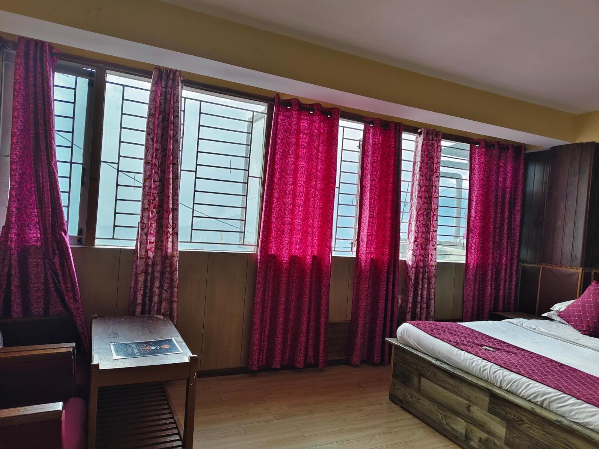 Lhonark Residency Hotel Gangtok Ngoại thất bức ảnh